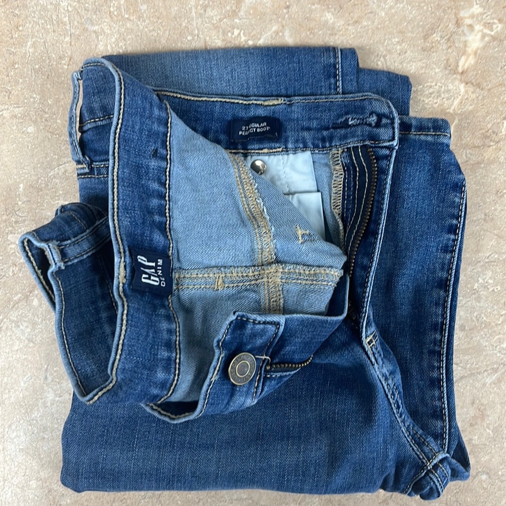 Gap perfect boot cut